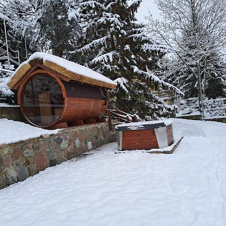 Dom Nad Jeziorem Ublik Z Sauna I Jacuzzi Экстерьер фото