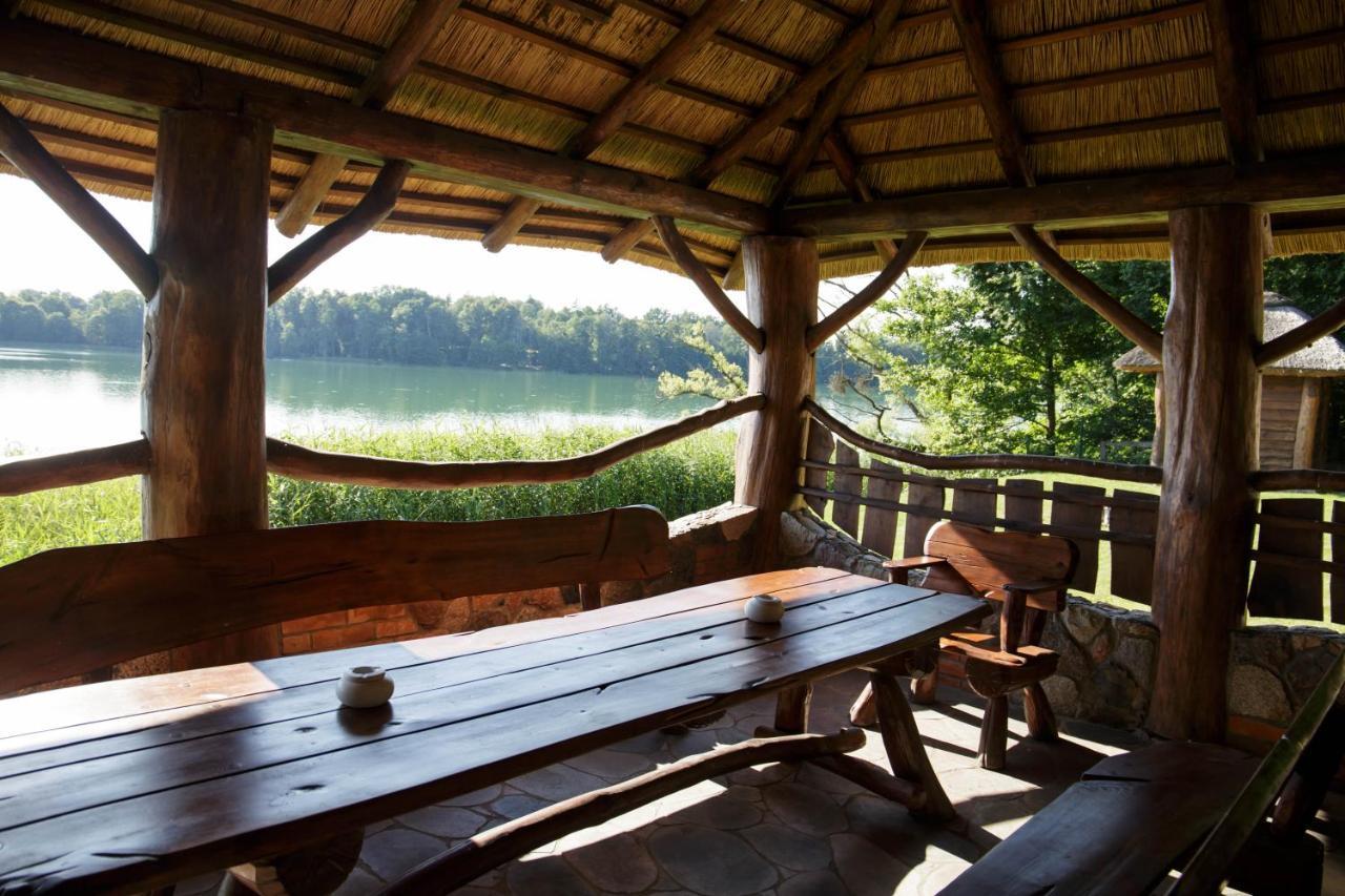 Dom Nad Jeziorem Ublik Z Sauna I Jacuzzi Экстерьер фото
